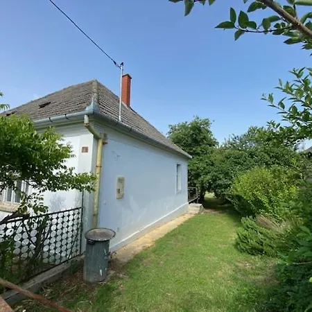 Mencsvar Holiday home Mencshely